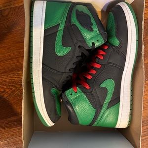 Pine green 1s.